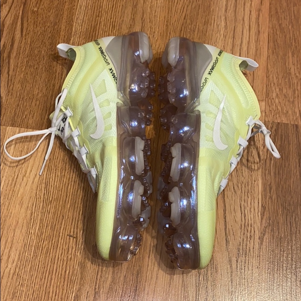Vapormax Sneakers brand new !